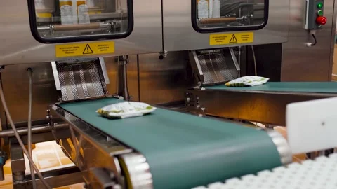 Automatic packing of milk in bags. Stock Footage 138595530