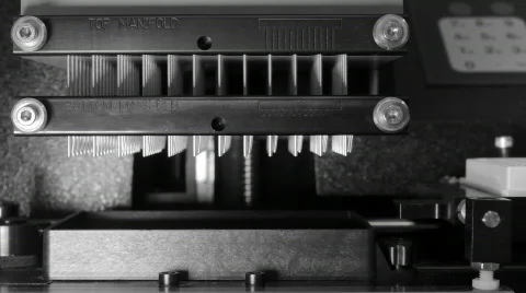 Automatic Plate Washer Vídeos de archivo 629439