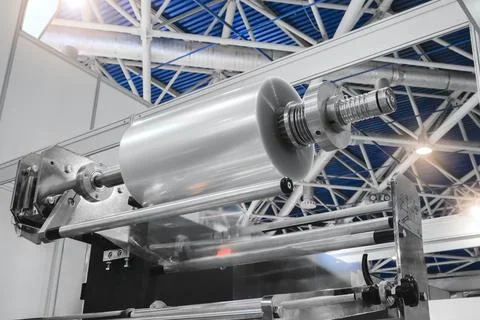Automatic polyethylene plastic bag production machine with lighting effect. C Foto stock