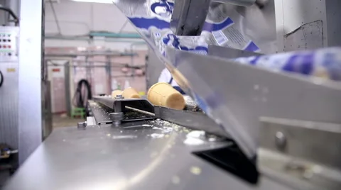 Automatic production line of ice cream Video stock 62271520