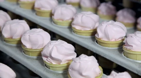 Automatic production line of ice cream Video stock 62272701