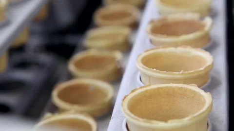 Automatic production line of ice cream Video stock 62272926