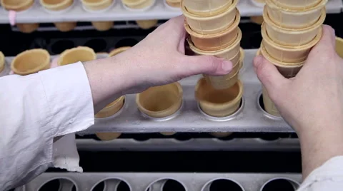 Automatic production line of ice cream Video stock 62273139