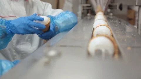 Automatic production line of ice cream 스톡 동영상 118231528