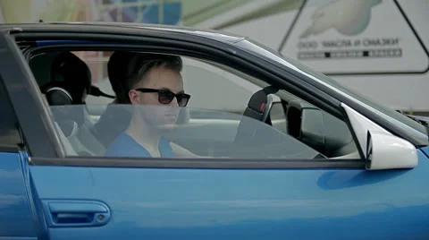 Automatic safety belts Video stock 64532642