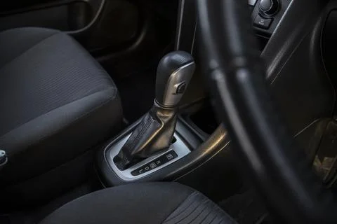 The automatic transmission selector in an automobile Stock-Fotos