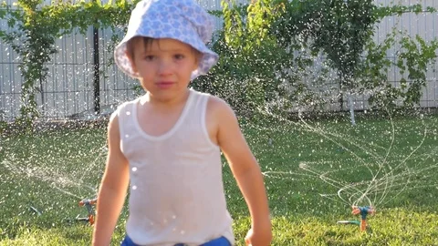 Automatic watering systems Video stock 93715322