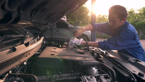 Automotive technicians  스톡 동영상 141322590