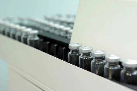 Autonomous solubility tester. Imitation dissolution of the table Stock Photos