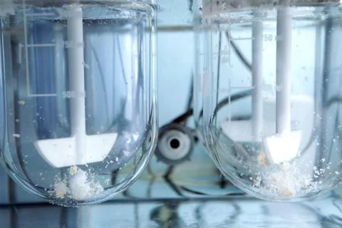 Autonomous solubility tester. Imitation dissolution of the table Stock Photos