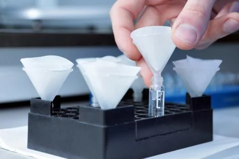Autonomous solubility tester. Imitation dissolution of the table Stock Photos