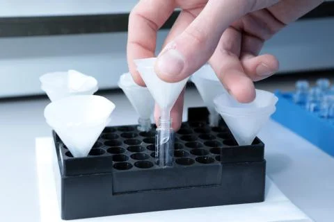 Autonomous solubility tester. Imitation dissolution of the table Stock Photos