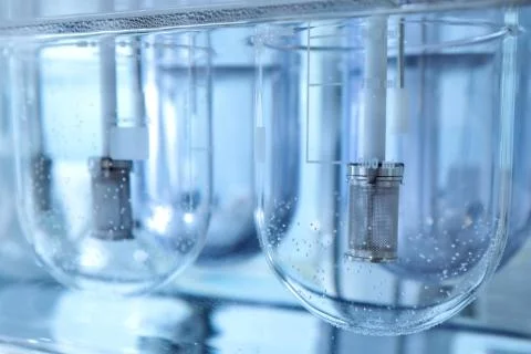 Autonomous solubility tester. Imitation dissolution of the table Stock Photos