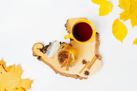 Autumn composition flat lay. Comfortable and cozy autumn, lifestyle concept. Foto stock