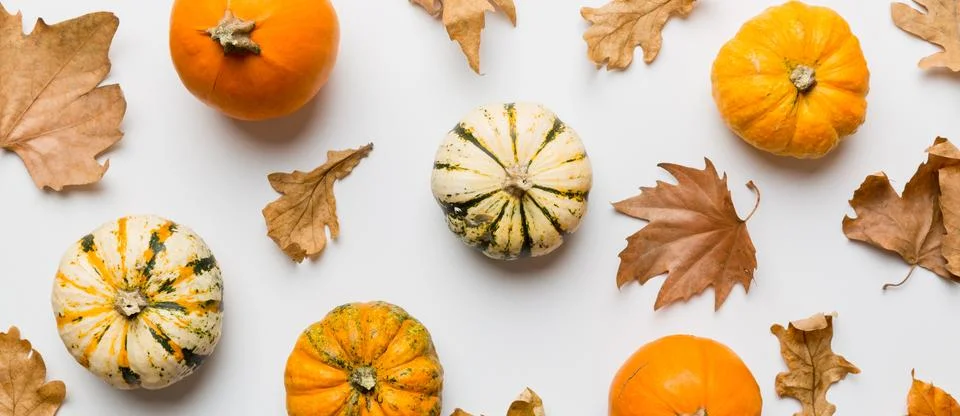Autumn composition. Pattern made of dried leaves and other design accessori.. Stock Photos