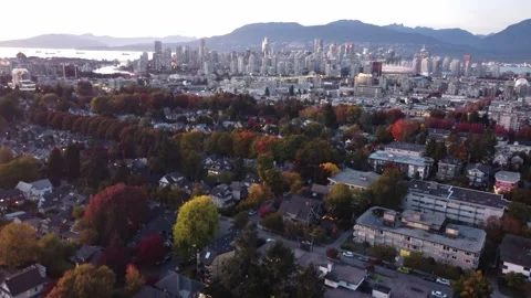 Autumn Elevation: Drone's perspective of the Vancouver cityscape from above Video stock 254527699