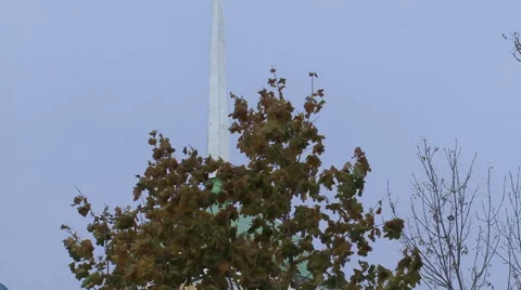 Autumn leaf fall in an Orthodox monastery Video stock 44129450