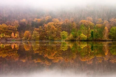 Autumn reflection 스톡 사진