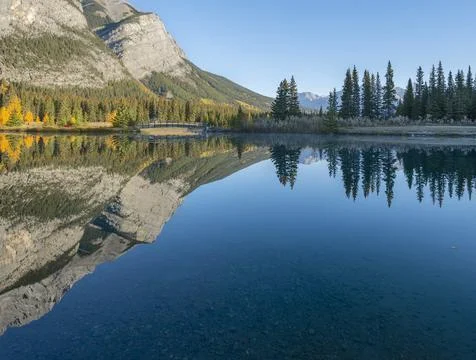 Autumn Reflections of Cascade Mountain Stock Photos