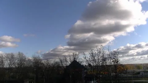 Autumn sky Stock-Footage 8960050