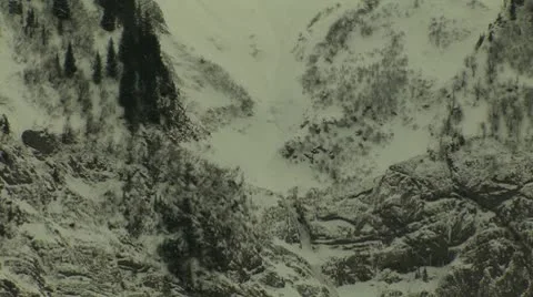 Avalanche bad weather Vídeo Stock 10770389