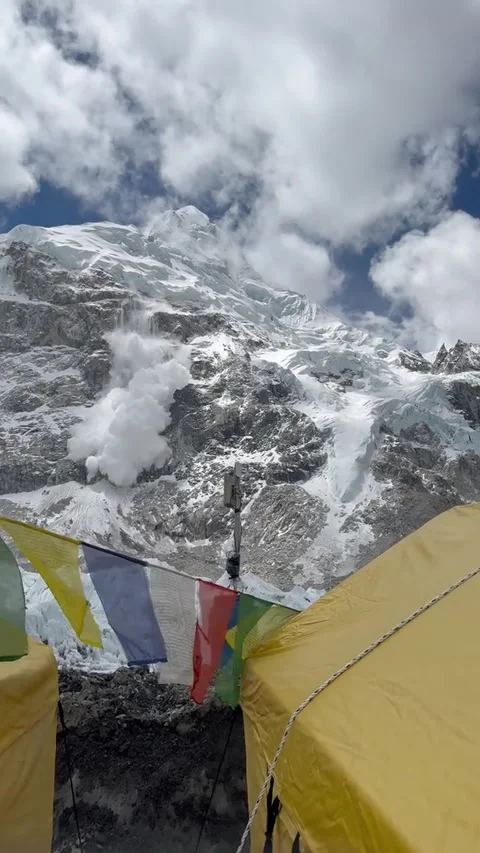 Avalanche at Everest Base Camp, Mount Everest, Nepal - 10 May 2025 Stock Footage 313244790