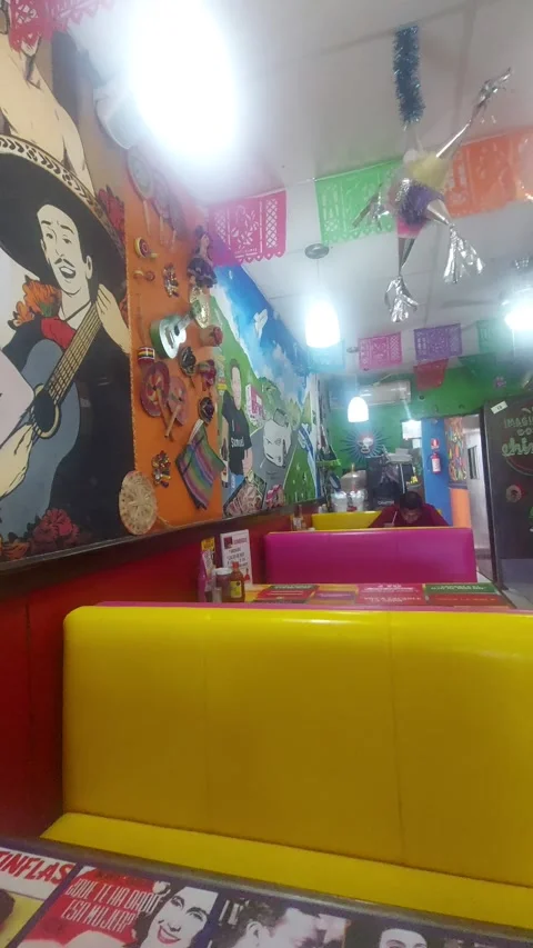 AVB 動画素材 243605764