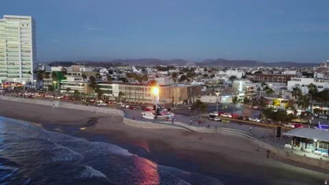 Avenida del Mar in Mazatlán during Sunset Stock Footage 321380467