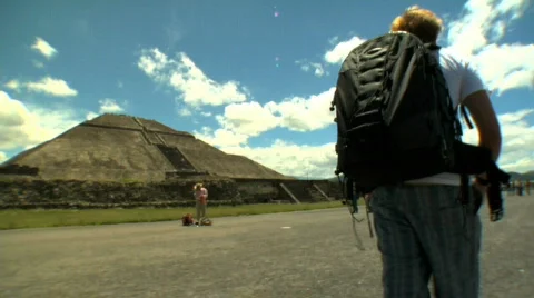 Avenue of the Dead 04 Vídeo Stock 297112