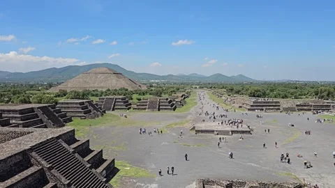 Avenue Of The Dead From Pyramid Top With Stepped Platform #2, Mexico 8K Stock-Footage 340374510