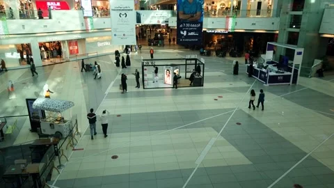 The Avenues Mall Kuwait - Time Lapse Video stock 241032585