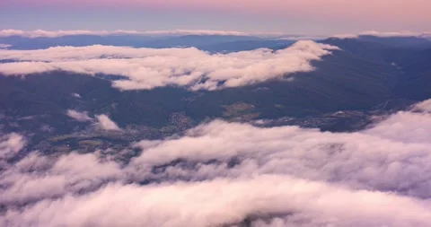 Avia video over misty mountains Stock Footage 170757611