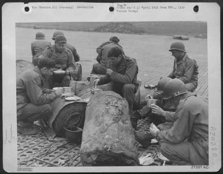 Aviation Engineers Of The Ix Engineer Command, Building An Airstrip In Ger... Fotos de archivo