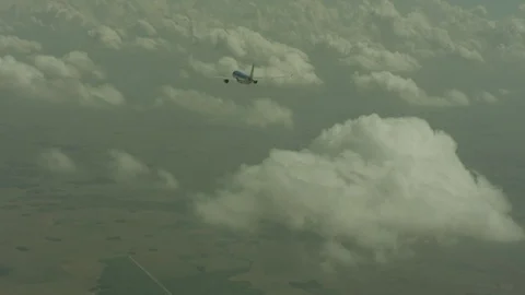 Avion vuela 07 Stock Footage 77433681