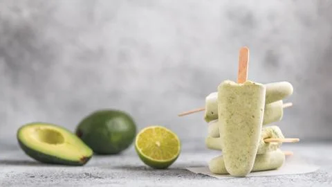 Avocado lime popsicle, copy space, banner 스톡 사진