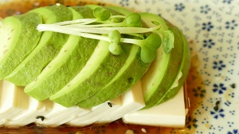 Avocado tofu with sauce Video stock 77970944