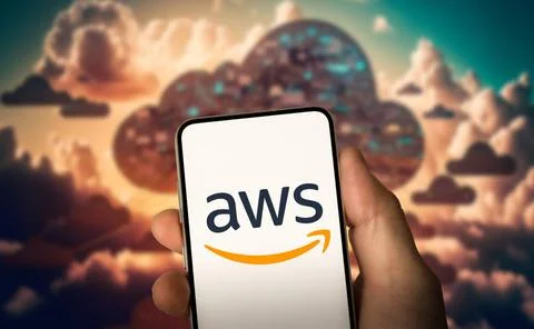  AWS - Cloud Computing Platforms by Amazon Company AWS - Cloud Computing P... Stock Photos