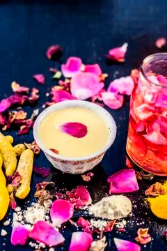 Ayurvedic face pack to reduce or to decrease the chance of wrinkles, pimples, Stock Photos