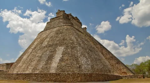 Aztec Pyramid Stock-Footage 5297315