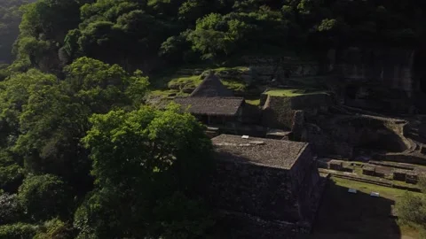 Aztec ruins of a former sanctuary for the elite jaguar and eagle warriors Stock Footage 160977356