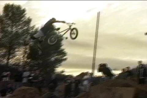 B bmx 29 Stock Footage 654476