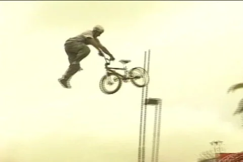 B bmx 48 Stock Footage 654527