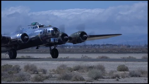 B17 taxis Stock-Footage 87716180