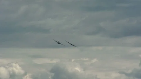 B24 formation 01 distant Stock Footage 25066706