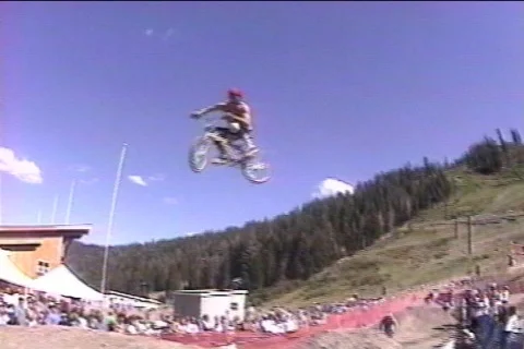 B31 Stock Footage 657570