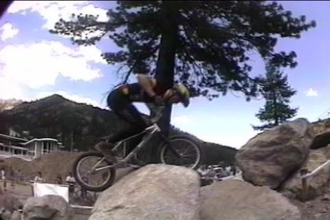 B43 Stock Footage 657783