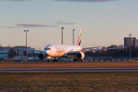 B777 Emirates Stock Photos