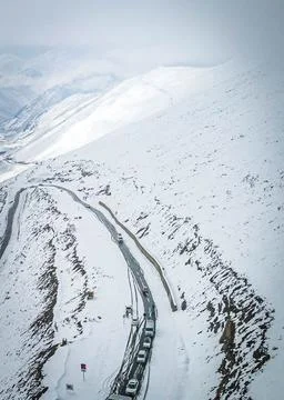 Babusar Pass or Babusar Top is a mountain pass in Pakistan Stockfoto's