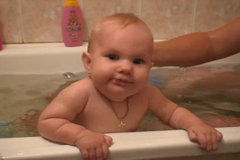 Baby bath  動画素材 1063800