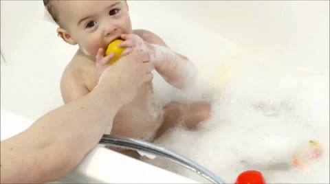 Baby Boy Bathtime Video stock 36155347
